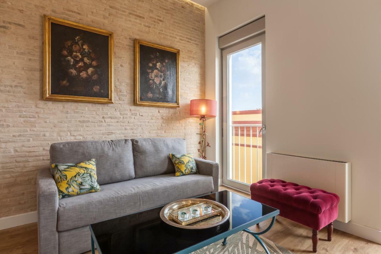 Apartamentos Rg Suites Jardines De Murillo Sevilha Exterior foto